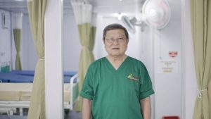 Biografi Dr. Lie Dharmawan, Kisah Dokter Inspiratif Untuk Para Kaum Miskin